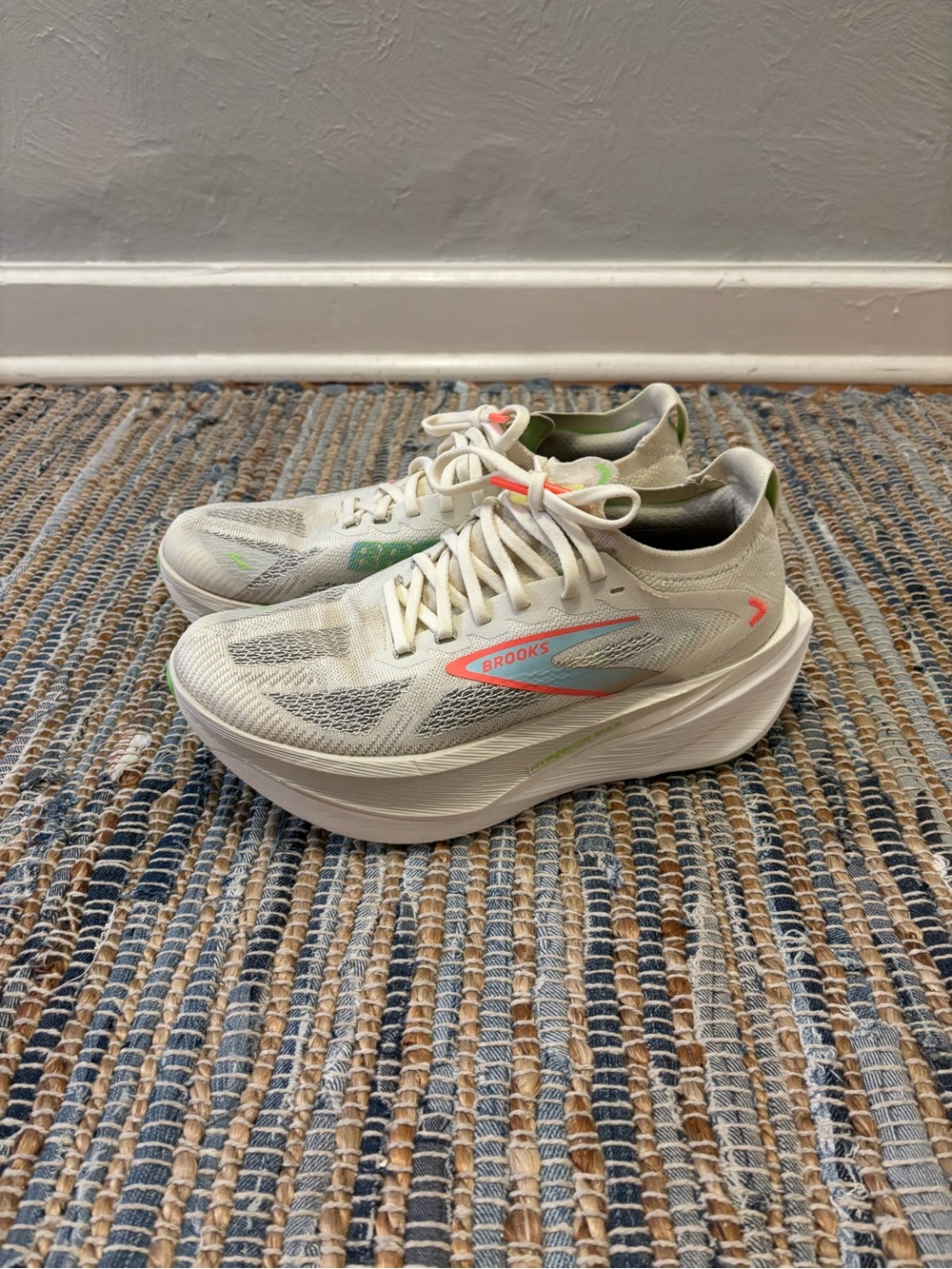 Brooks Women's Hyperion Max 3